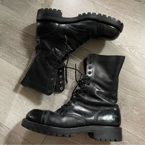 90s Vintage Military Combat Boots Patent Shiny Leather Vibram Sole Mens